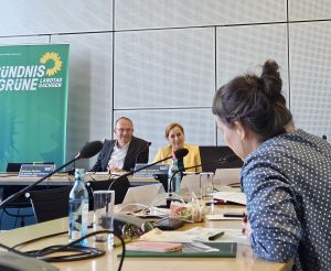 Franziska Schubert und Wolfram Günther im Fachgespräch Mutterschutz